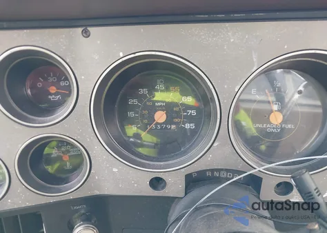 1986 Chevrolet C10 из США, поврежденный, VIN 1GCDC14H0GF388496